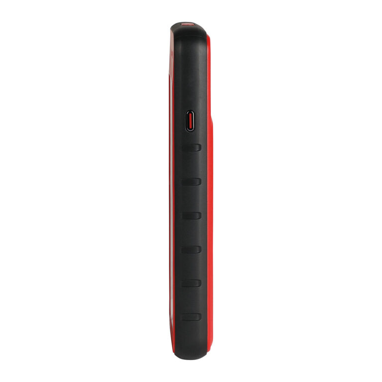 AU600600_03